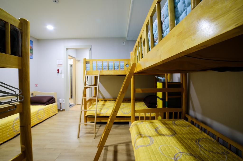 Sopoong Guesthouse ปูซาน ภายนอก รูปภาพ