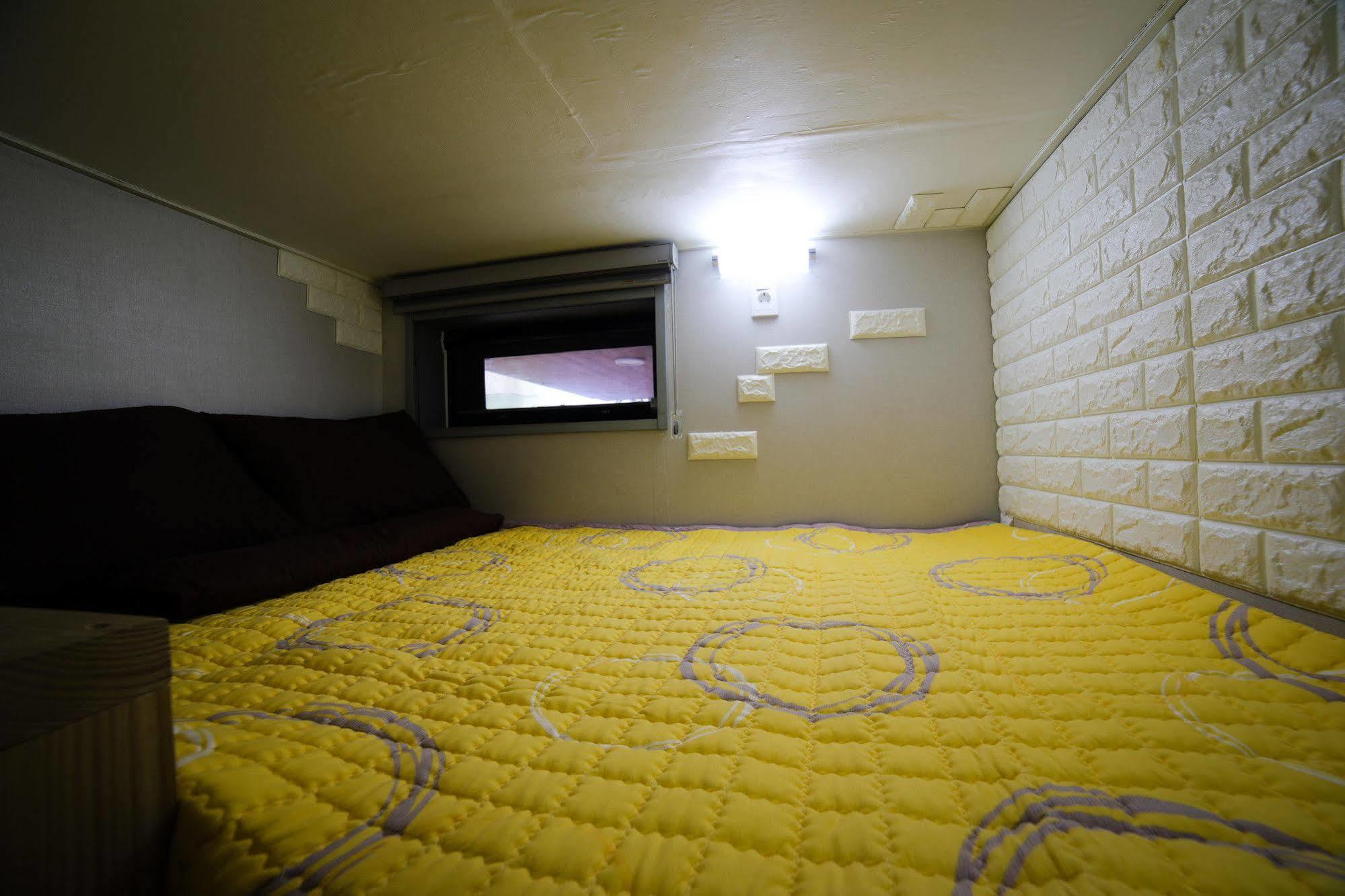 Sopoong Guesthouse ปูซาน ภายนอก รูปภาพ