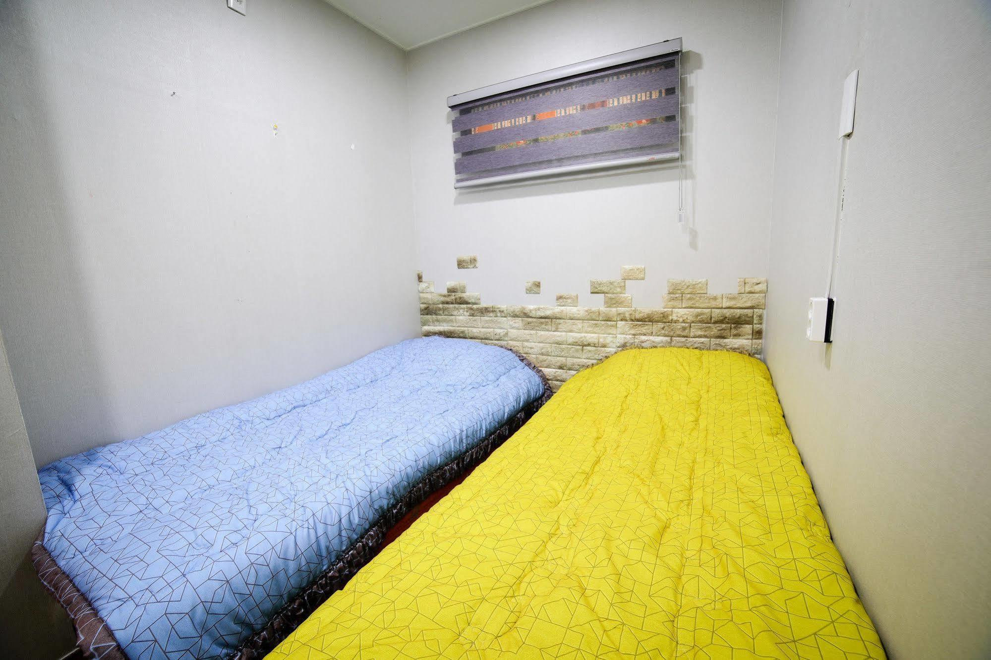 Sopoong Guesthouse ปูซาน ภายนอก รูปภาพ